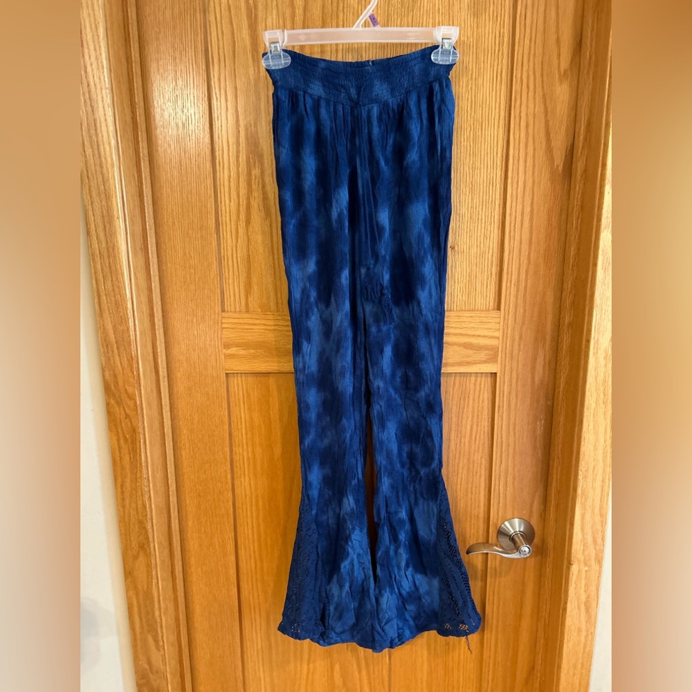 Mudd Flare Tie Dye Pants with Lace S